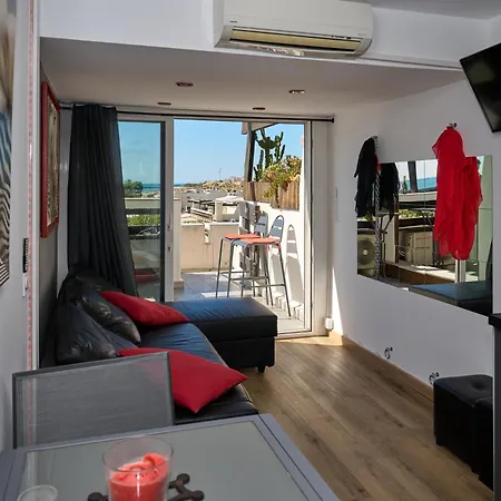 Coursives Red-light 107 Vue Апартаменты